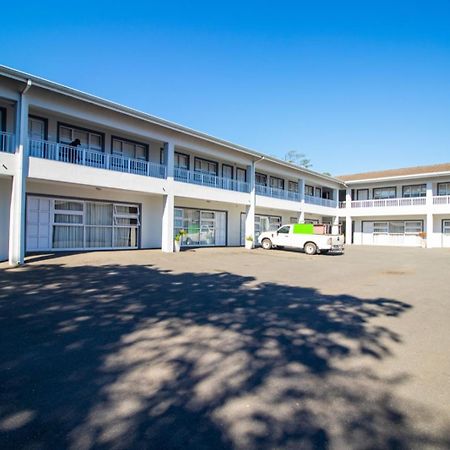 Bayside Hotel Pinetown New Germany Exterior photo